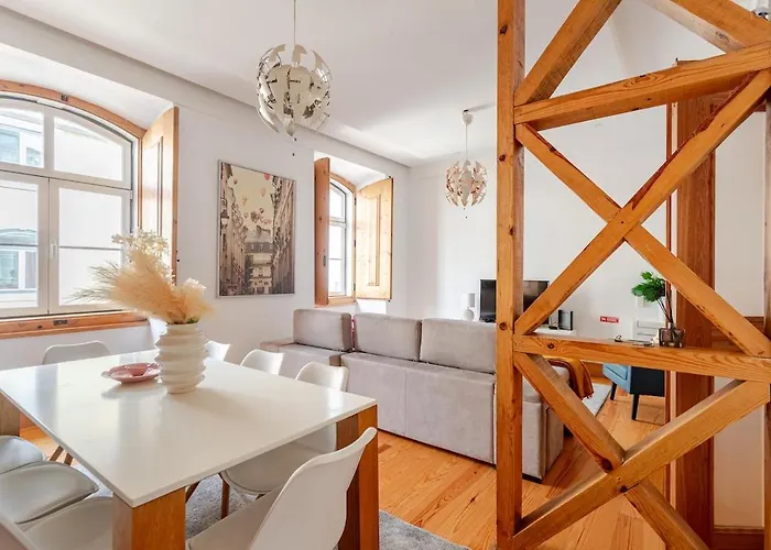 Cais Sodre Spacious Διαμέρισμα *